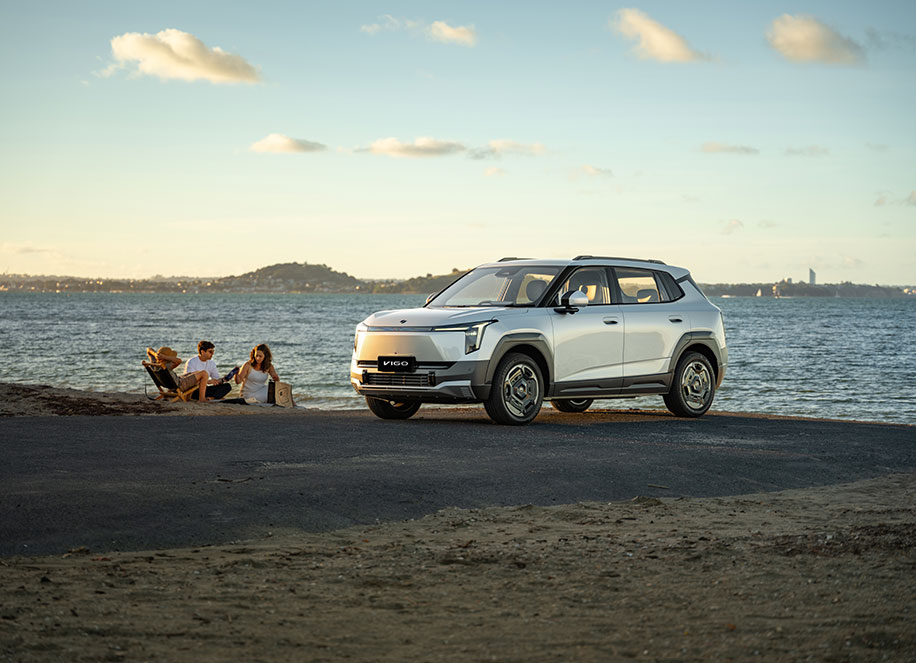 Dongfeng VIGO lifestyle scene from Dongfeng’s regional model website
